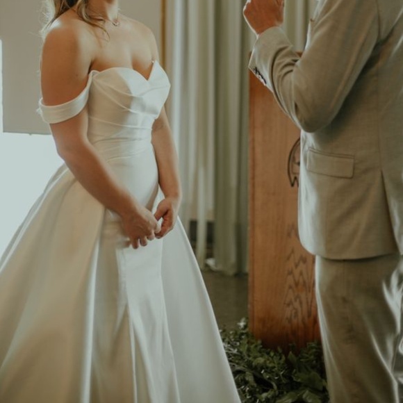 Sophia Tolli Two-Piece Wedding Dress "Zendaya" - Picture 6 of 9